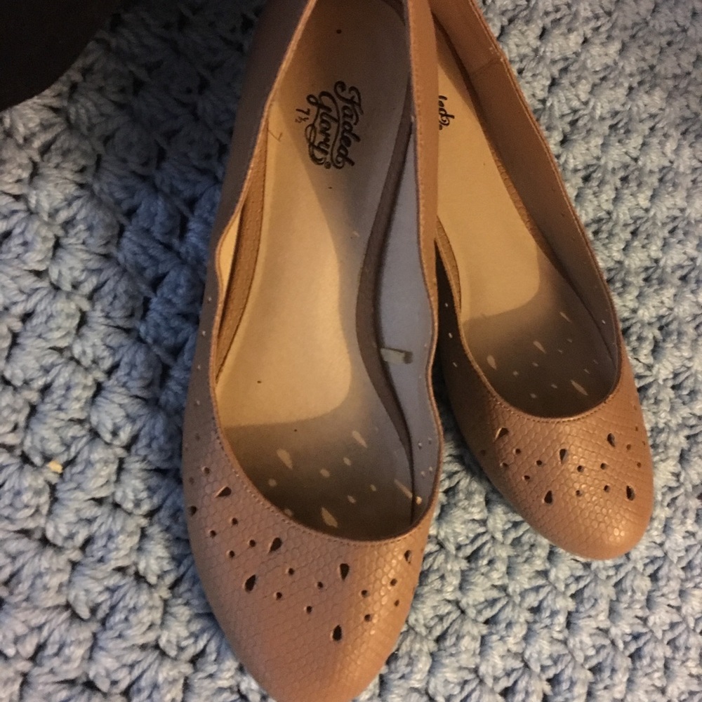 Faded glory flats